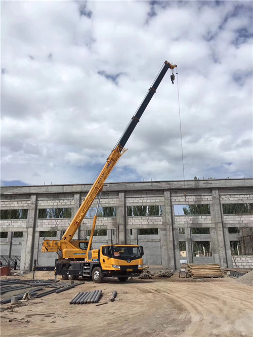 鹤庆县吊装作业前会做设备检查吗？安全保障措施有哪些？